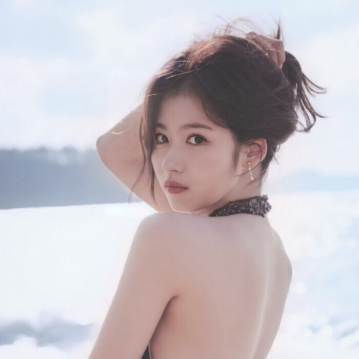 sana 凑崎纱夏