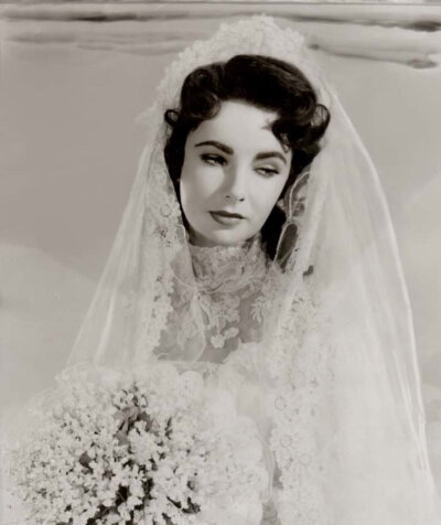 Elizabeth Taylor 