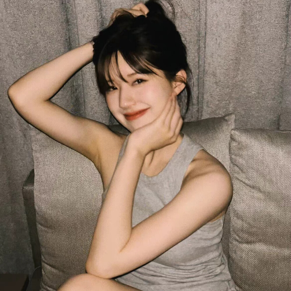 赵露思 の 头像
©logo 侵删.