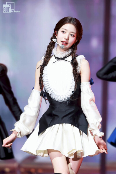 "情丝重燃 劫缘再续 劫缘可续 孽缘却不可 "