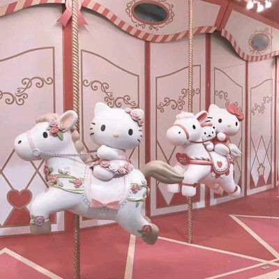  Hello Kitty粉色系背景图
（侵权删）