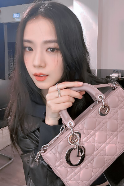 Jisoo