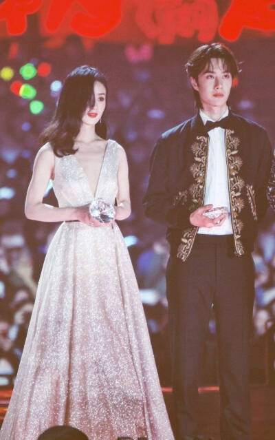 王一博✘赵丽颖