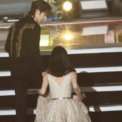 王一博✘赵丽颖