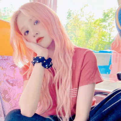 宋雨琦.
/问了问心， 它说情不自禁。