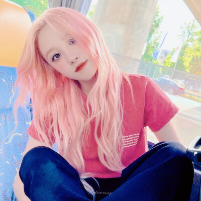 宋雨琦.
/问了问心， 它说情不自禁。