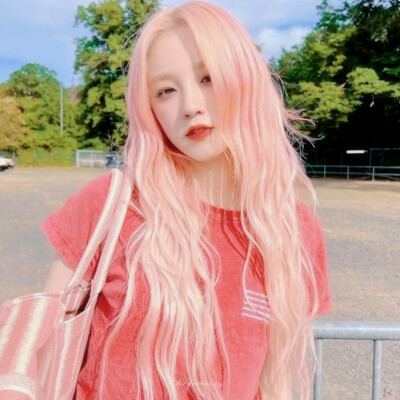 宋雨琦.
/问了问心， 它说情不自禁。