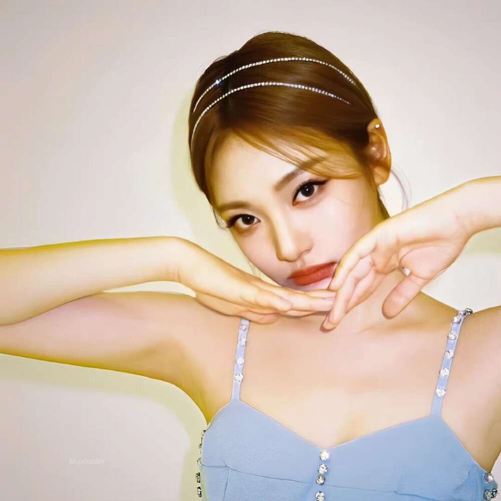 K-POP人头像 宁艺卓