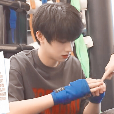 ◎朱志鑫
今天第一波拳击·志来袭~