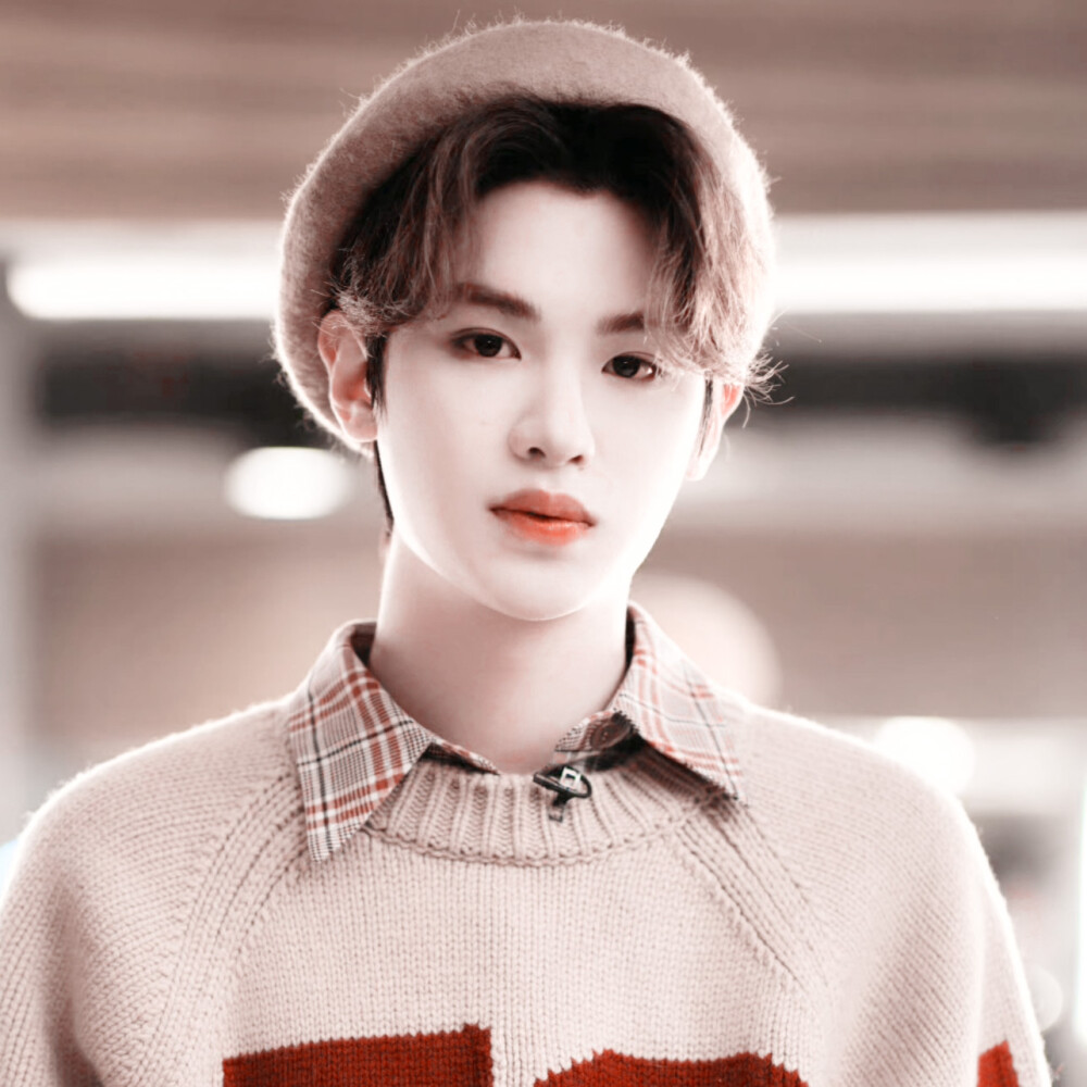 黄明昊头像保存dd