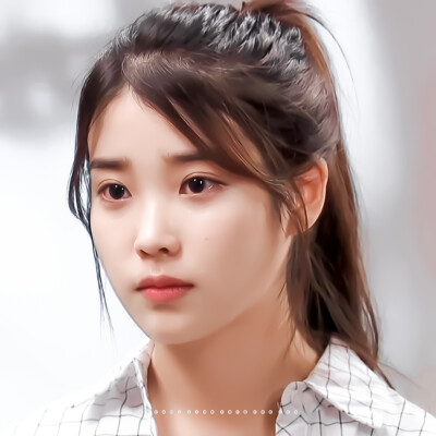 IU
©朴安冉