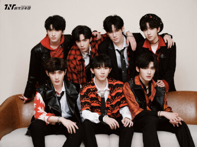 时代少代少年团