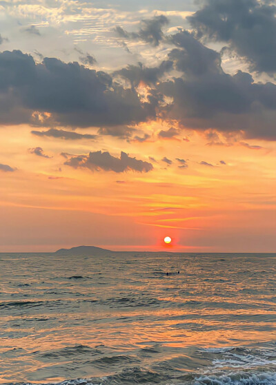 海边和日落
#ins风壁纸#