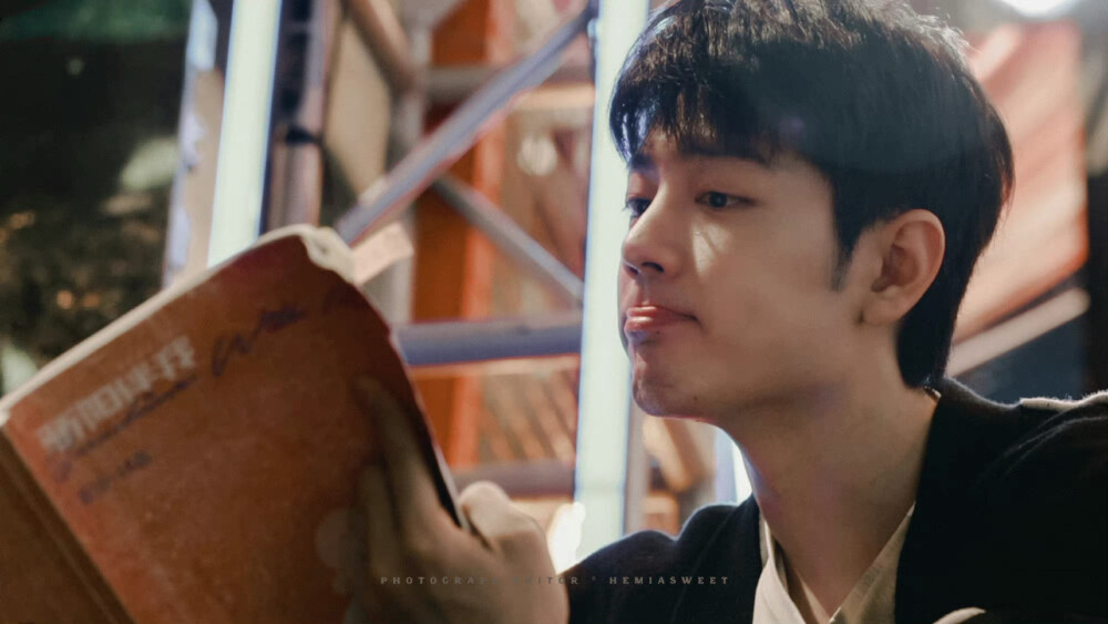 骄阳伴我｜肖战