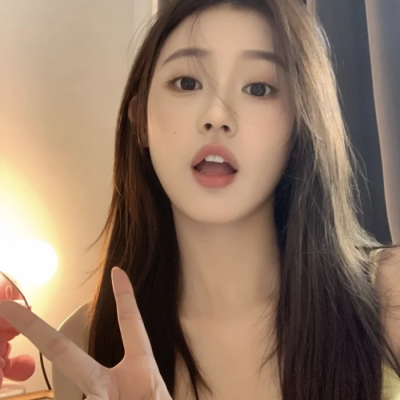 ꒰ঌ( ˶'-'˶) ໒꒱呆呆k