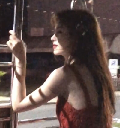 鞠婧祎/自截 二改看专简介