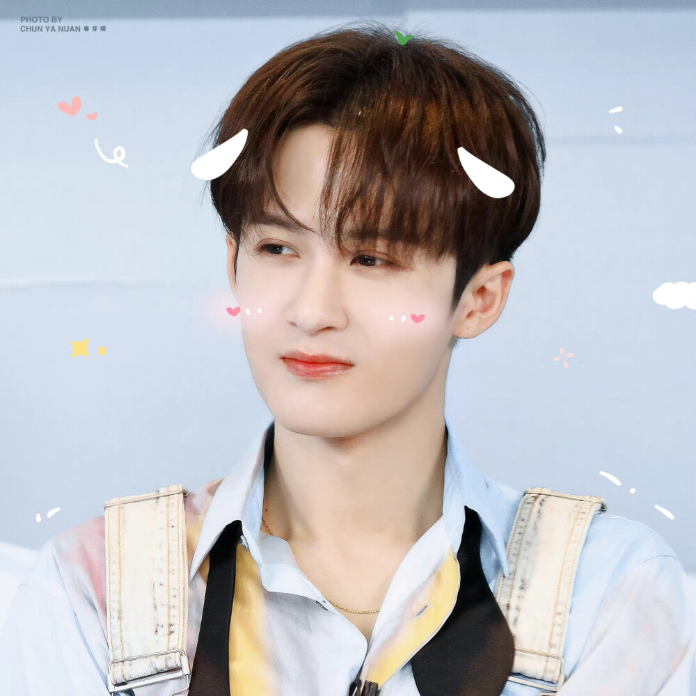 檀健次8
图源微博侵删