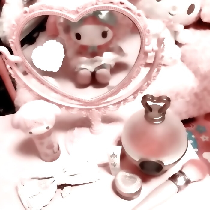 情人节快乐(ღ˘⌣˘ღ)
希望小情侣们不要在我面前秀(*´▽｀*)
张元英/cr.江念/4p