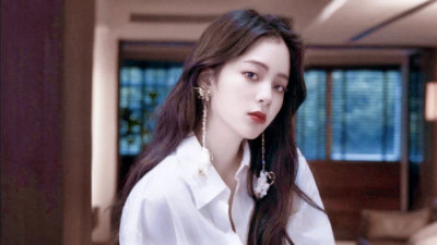 欧阳娜娜橙素，拿图滴滴关注收藏