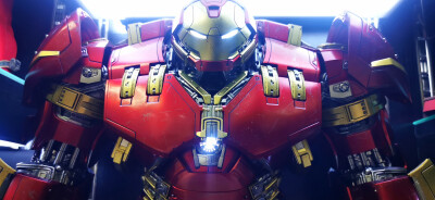 hottoys钢铁侠MK44