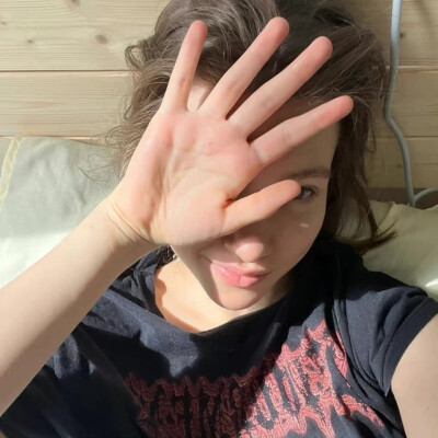 欧美女生头像 ｜ 高清女头 ｜ 素质拿图