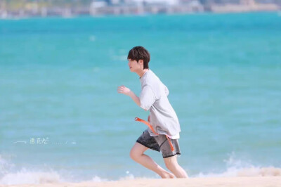 喜欢不是一件浪漫的事情，喜欢你才是