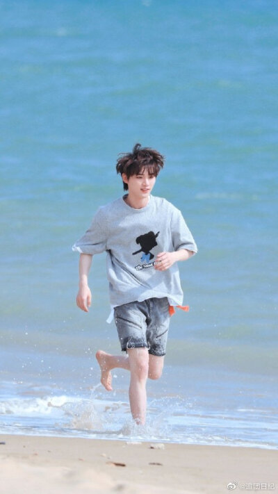 喜欢不是一件浪漫的事情，喜欢你才是