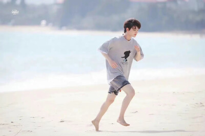 喜欢不是一件浪漫的事情，喜欢你才是