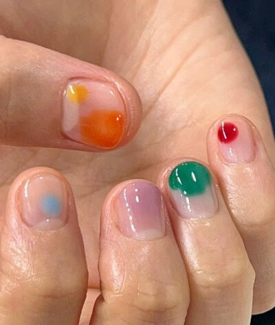 nail inspo
Y2K美甲