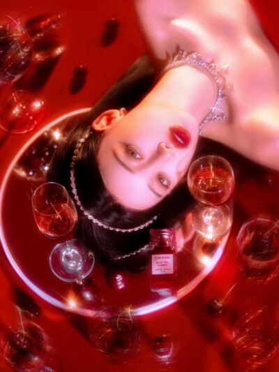 纸醉金迷
图源:锦书r