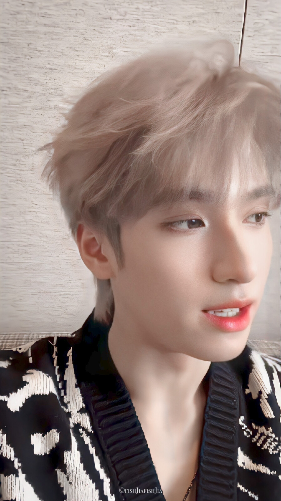 乖乖。想哥哥了吗？
严浩翔.