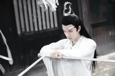 白衣少年蓝忘机