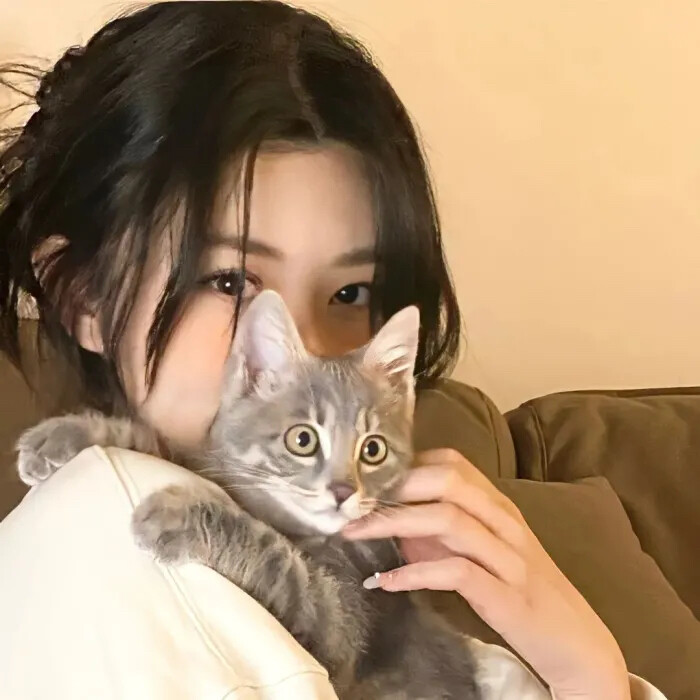 抱猫女头