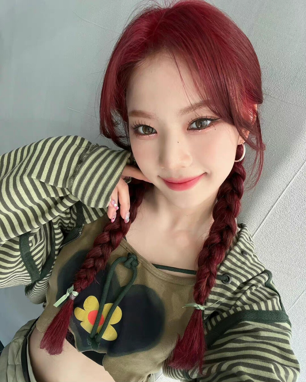 小心翼翼靠近你