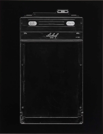 克里斯托弗·威廉姆斯《林霍夫13x18 DPa. APa./ 双切板胶片盒/双机箱/ - YZDD/ 由林霍夫、Nikolaus Karpf K.G.、Präzisions-Kamera-Werke、慕尼黑25制造，/ 西德/ 杜塞尔多夫Rhein Verlag工作室/ 2016年1月15日》，20…