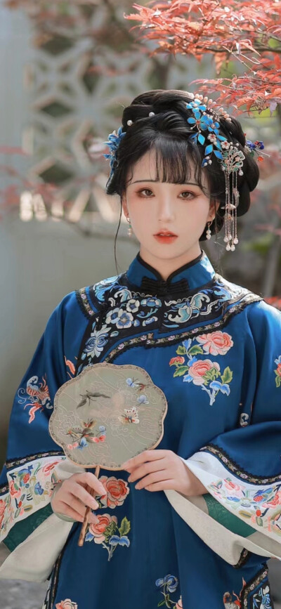 汉服【古风】【芙蓉不及美人妆】