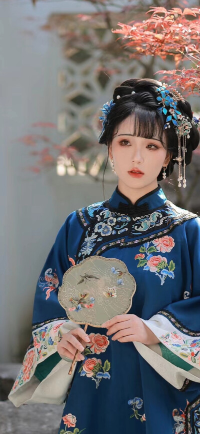 汉服【古风】【芙蓉不及美人妆】