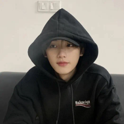 爱你丁哥，祝丁哥生日快乐。