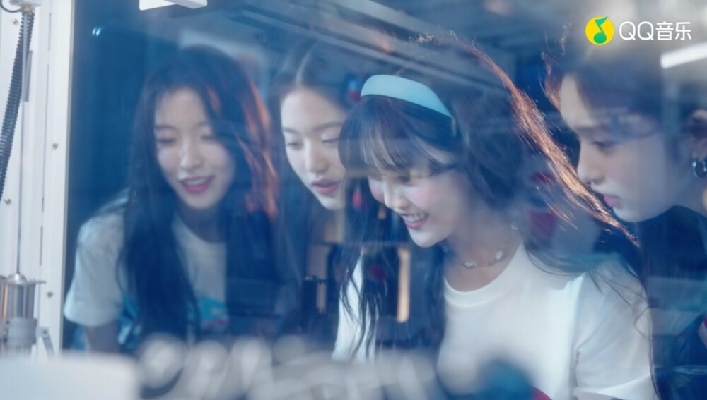 ARin 张元英 崔孝定 LEESEO