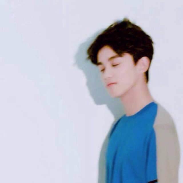 吴磊
