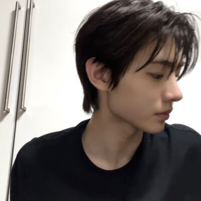 ᴵ ˡⁱᵏᵉ ʸᵒᵘʳ ᵉʸᵉᵇʳᵒʷˢ ᵃˢ ᵇᵉᵃᵘᵗⁱᶠᵘˡ ᵃˢ ᵗʰᵉ ᵐᵒᵘⁿᵗᵃⁱⁿ ᵉʸᵉˢ
ʷⁱᵗʰ ᵗʰᵉ ˢᵗᵃʳˢ ᵃⁿᵈ ᵗʰᵉ ˢᵉᵃ
ins kpop男头