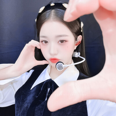  · 小 圆 x 3₍˄·͈༝·͈˄*₎◞ ̑̑