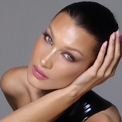 Bella Hadid