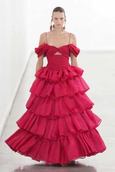 Giambattista Valli F/W 2023