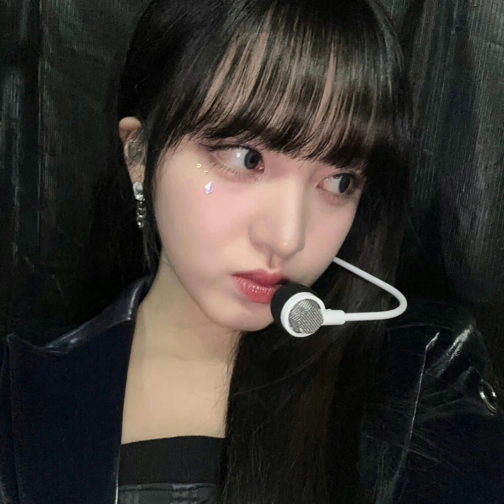liz
金秋天
鞠婧祎