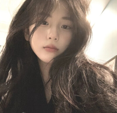 那年，未来遥远的没有形状，我们单纯的没有烦恼。