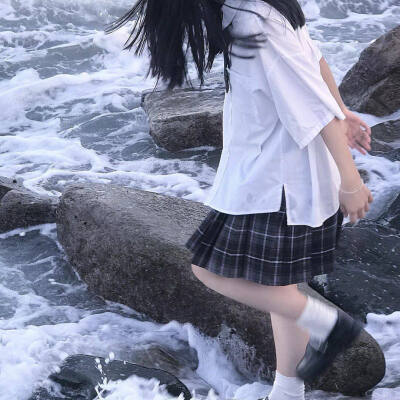 海边女头