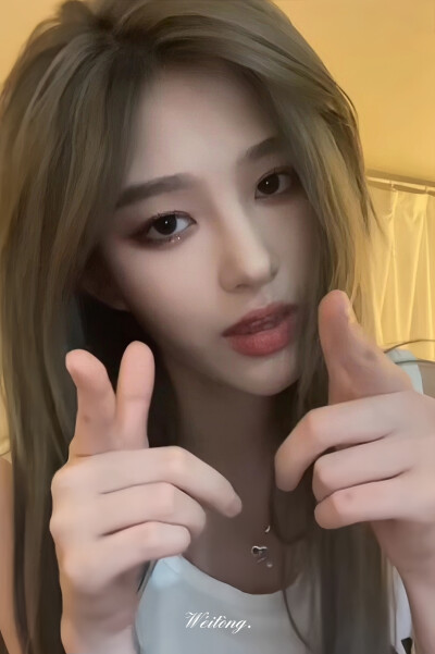 王奕