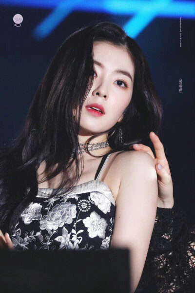 裴珠泫 Irene
©Logo侵删.