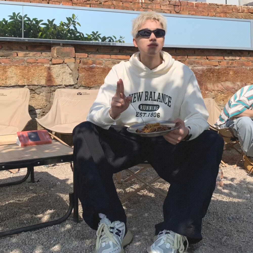 两个人的相爱为什么反而变得更难